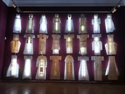 belye-odezhdy-muzei-dpi-undefined